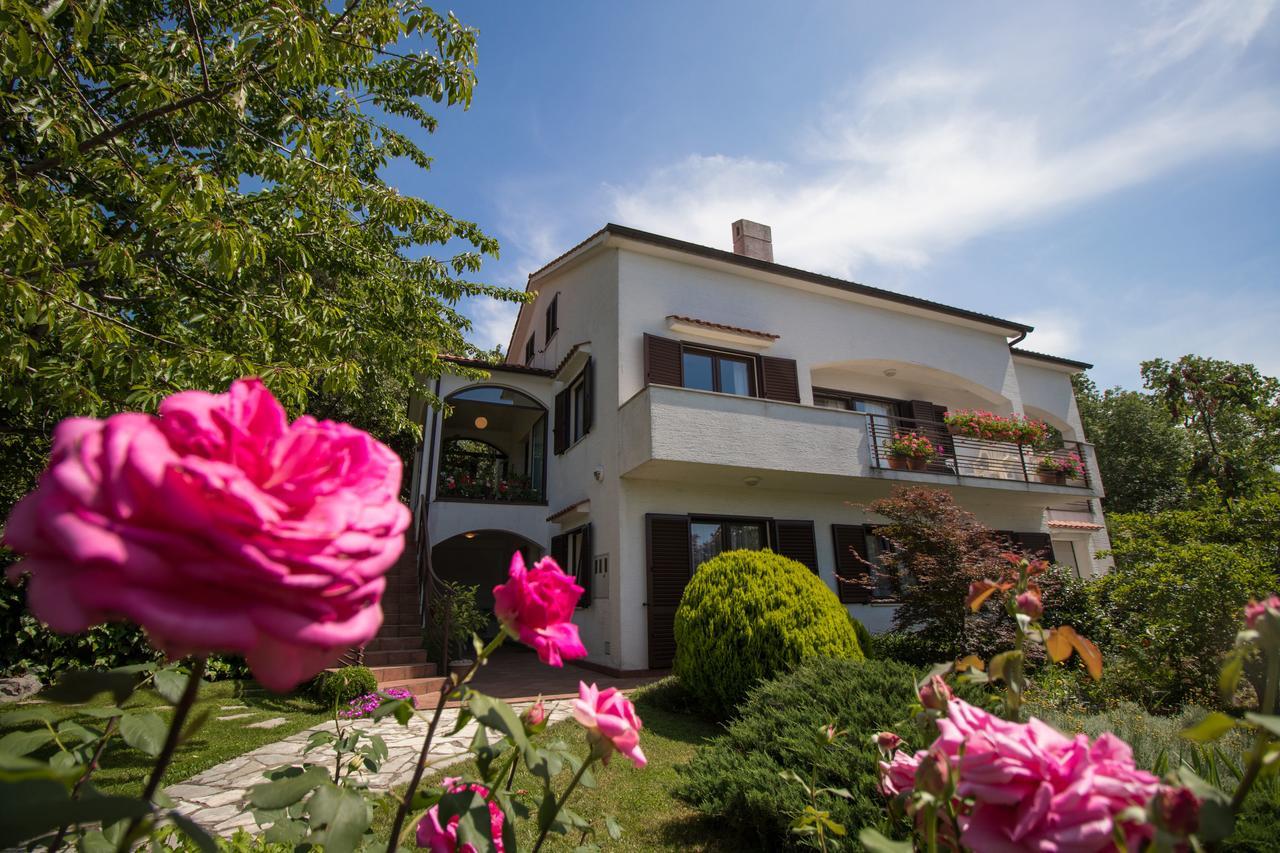 Apartments Laura Matulji Dış mekan fotoğraf