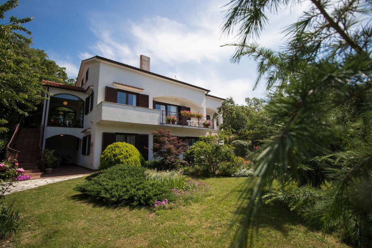Apartments Laura Matulji Dış mekan fotoğraf