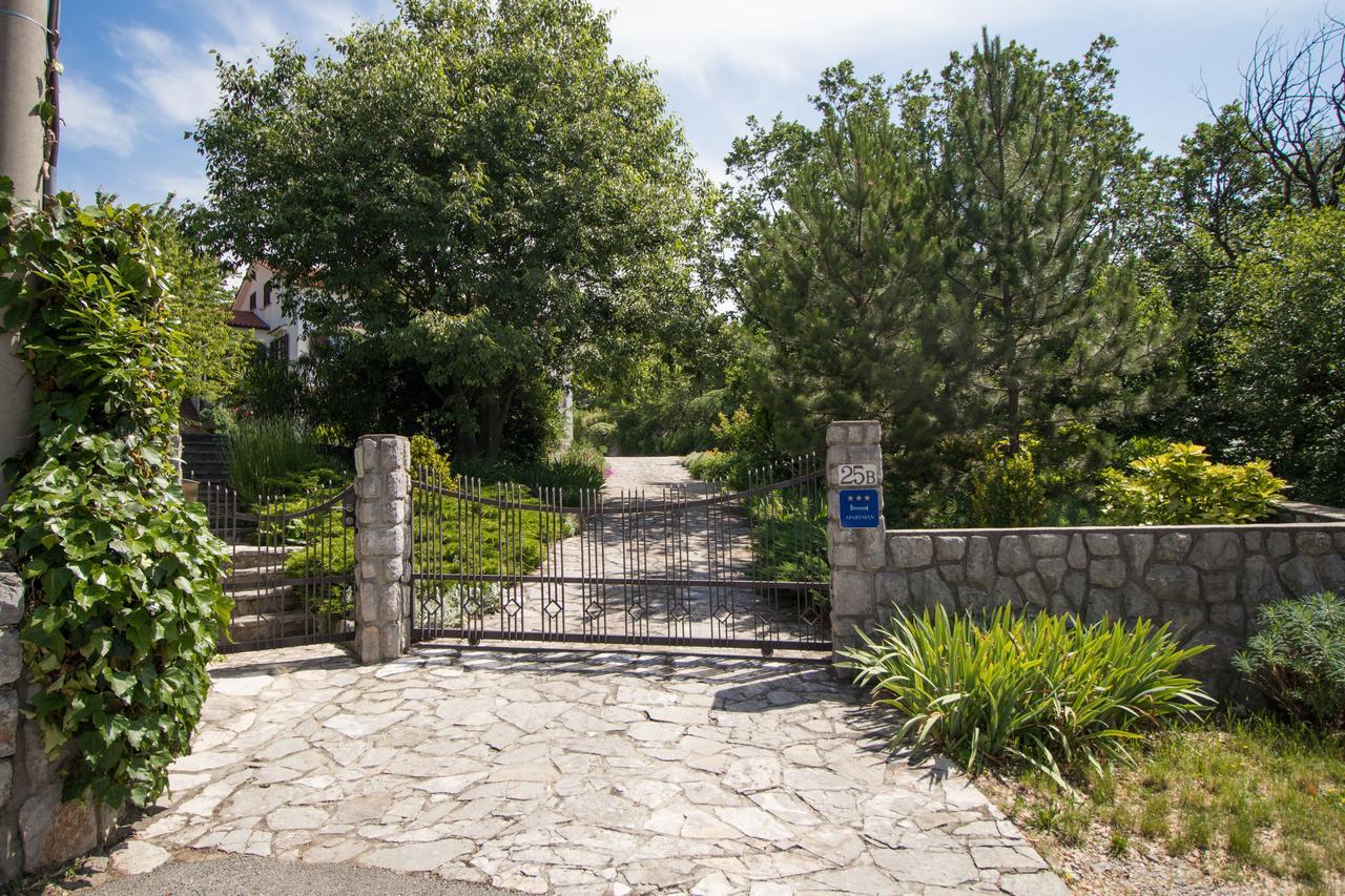 Apartments Laura Matulji Dış mekan fotoğraf